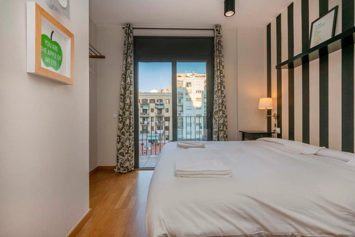 Modern And Bright In Eixample 3-1 Apartamento Barcelona