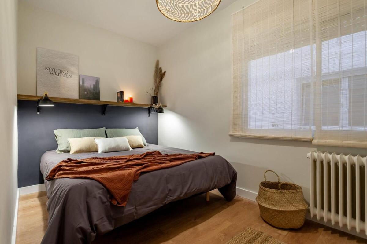 Plaza Catalunya Cozy 4 Bedroom * Barcelona