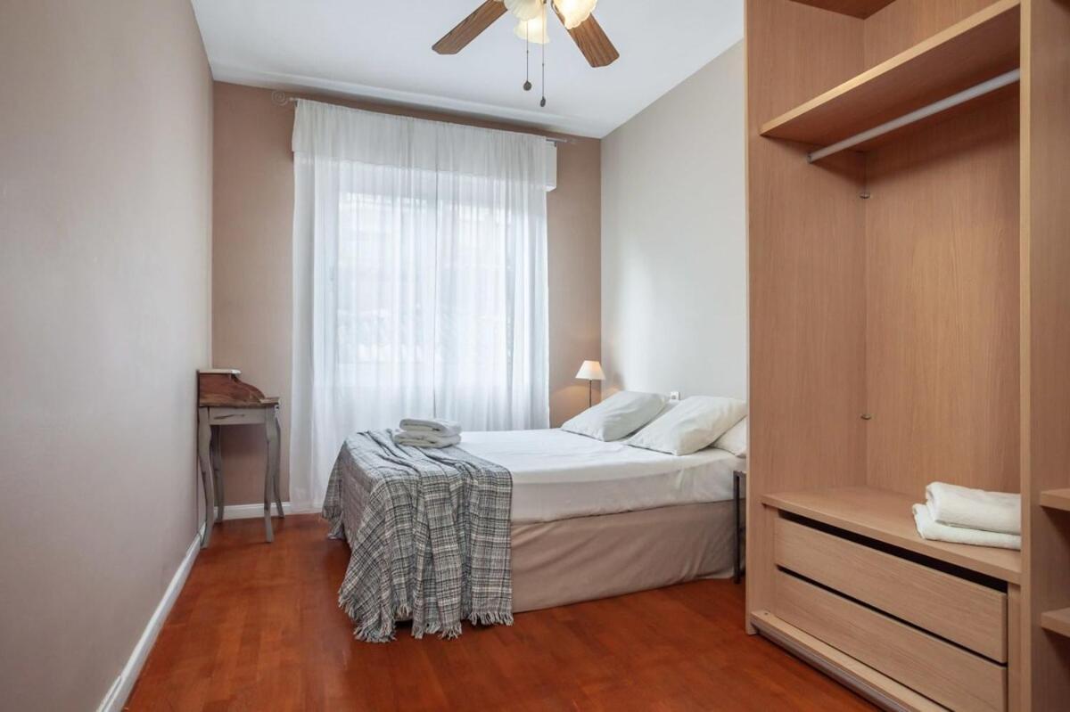 Next To Sagrada Familia 4-bedroom Apartamento *