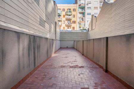 Bright And Modern Duplex With Terrace In Eixample District P2 * Barcelona