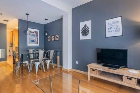 Apartamento Bright And Modern Duplex With Terrace In Eixample District P2