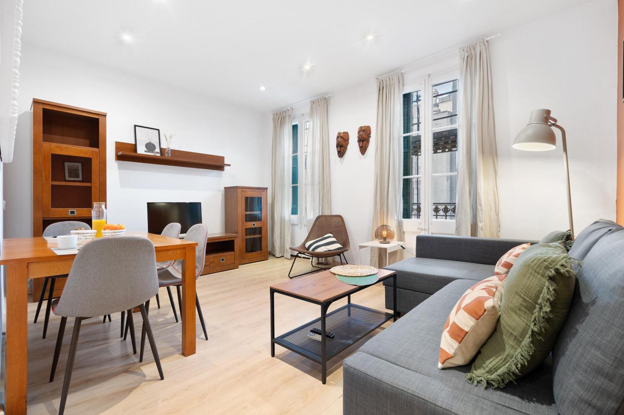 Apartamento Recently Renovated 2 Bedroom In Eixample Barcelona