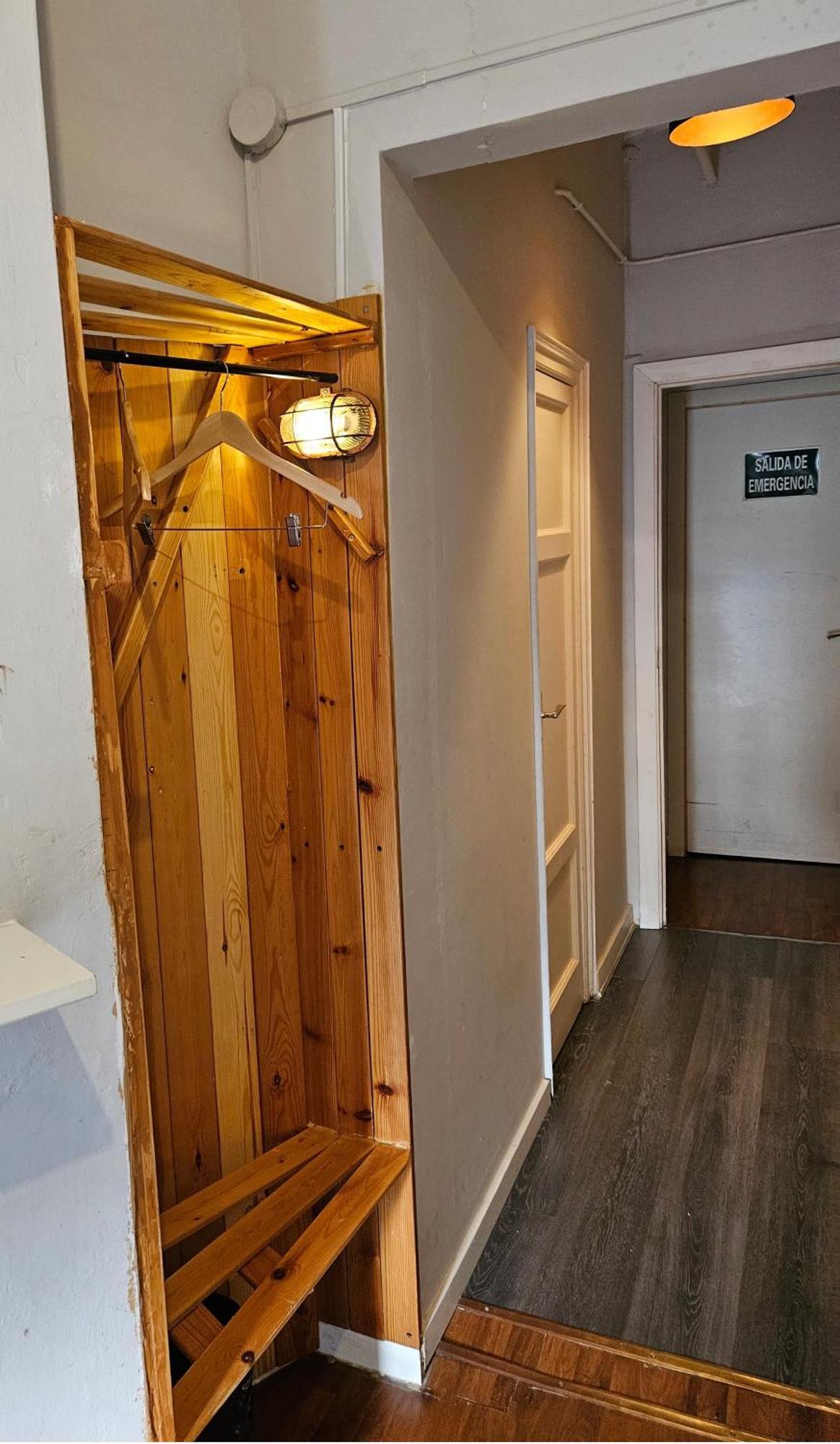 Wow Hostal *