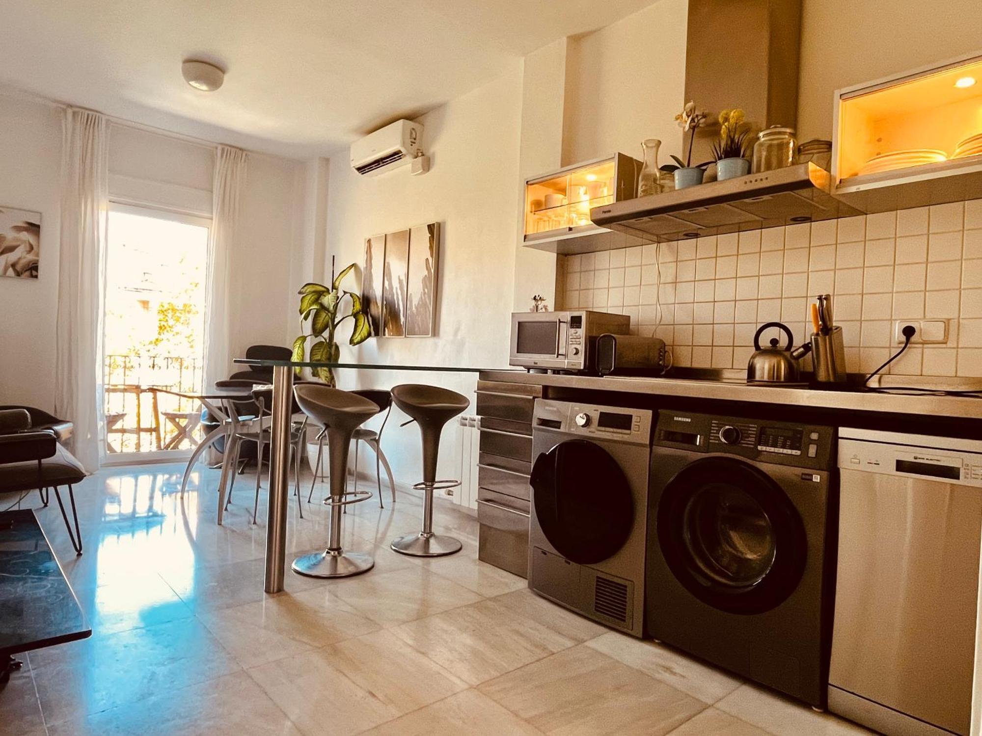 Enric Granados 17 Apartment *
