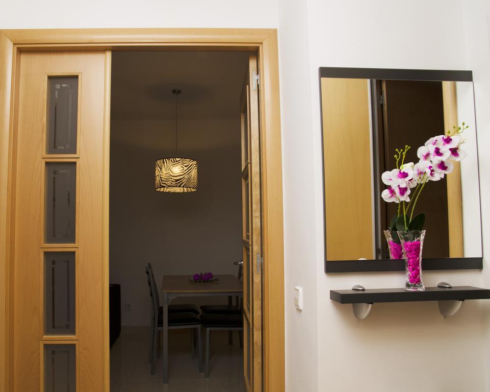 Navas 2 Apartment *