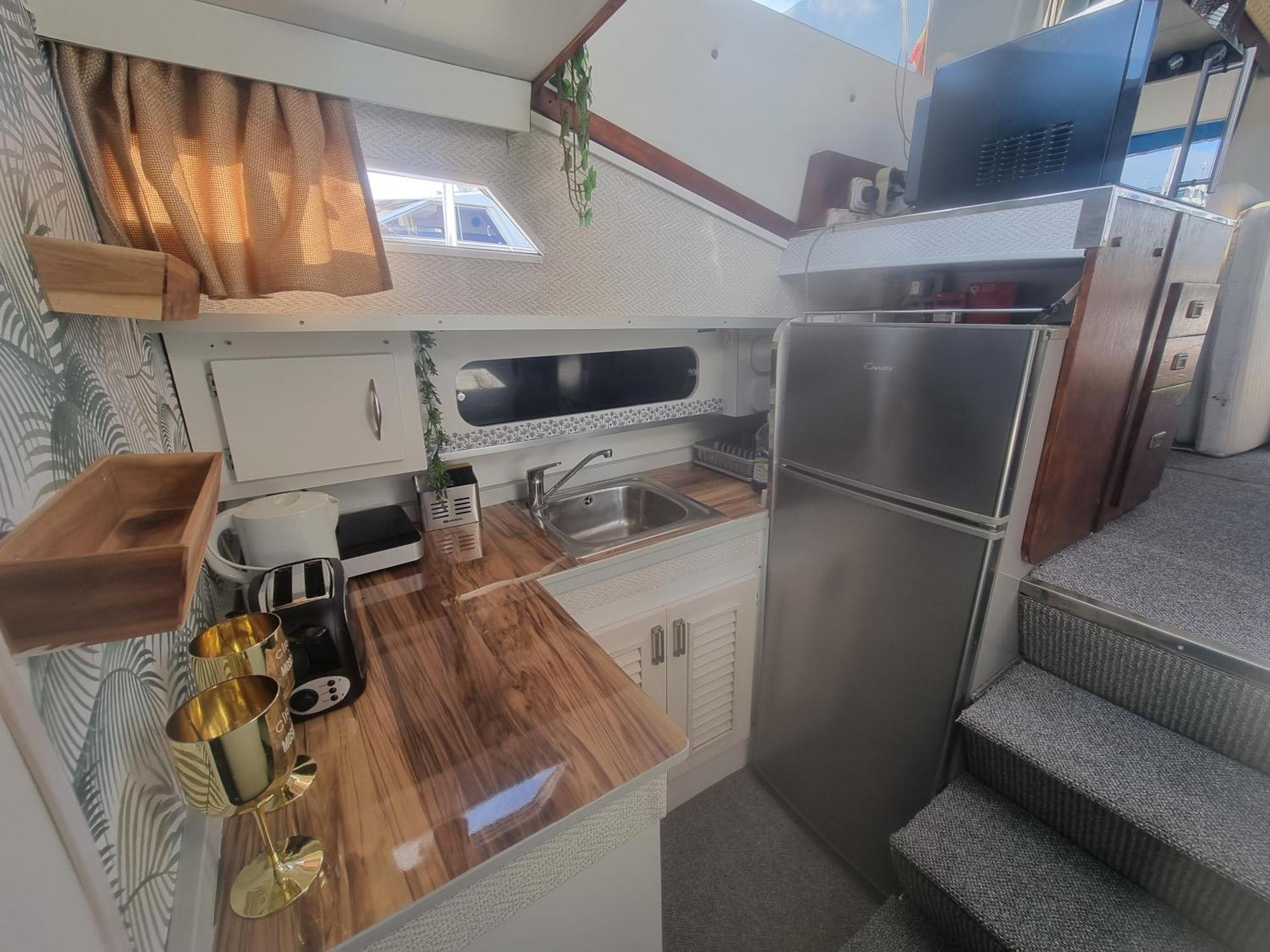 Beautiful And Comfy Boat In With Boat Tour Option Barcelona
