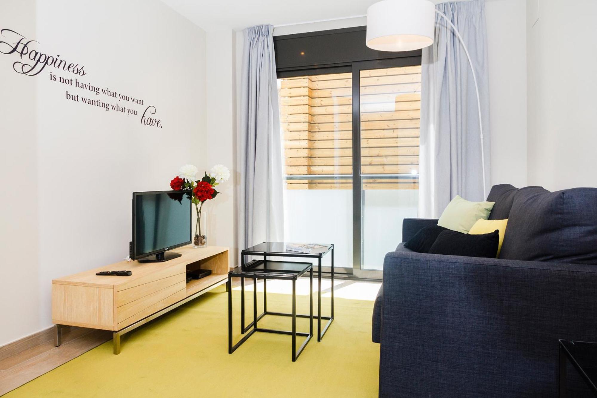 Feelathome Plaza Apartamento *