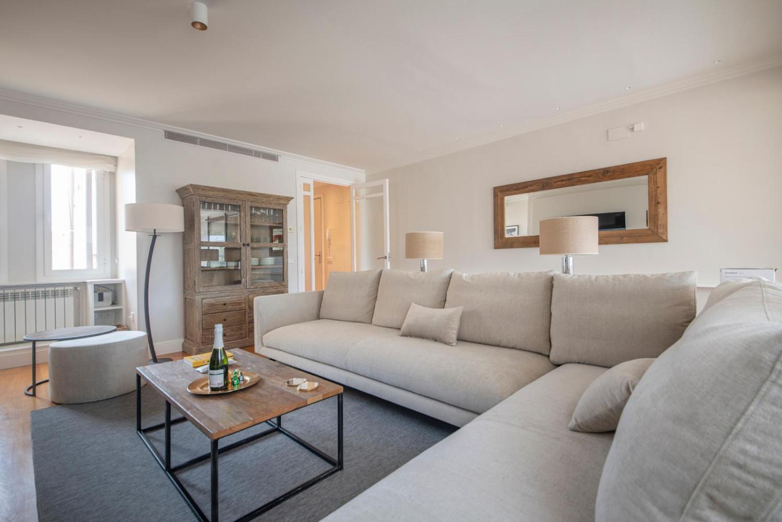 Apartment Stylish Diagonal *
