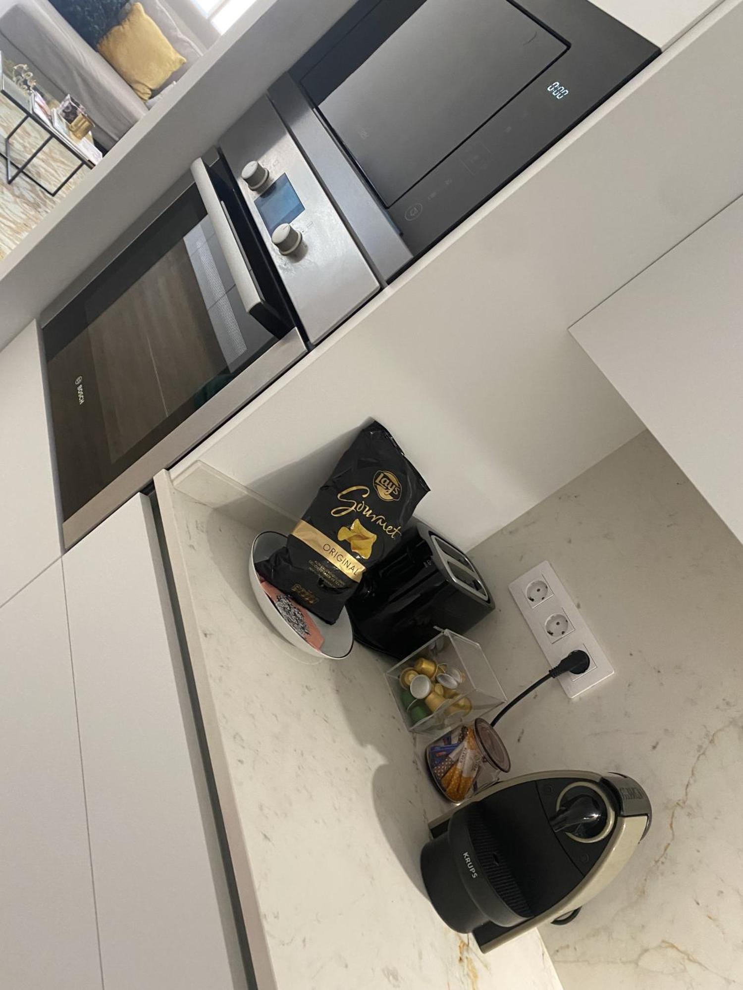 Chic Apartments- Free Parking - 10 Min From Bcn Centre By Metro