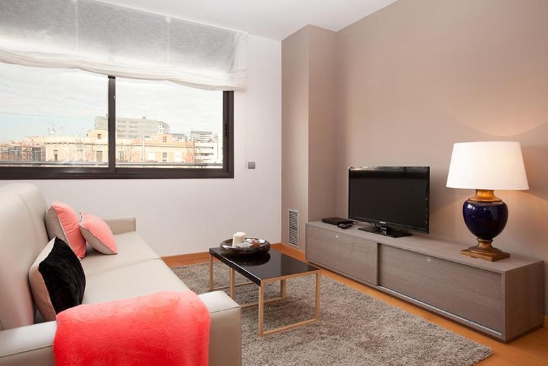 Rent Beach-diagonal Mar * Barcelona