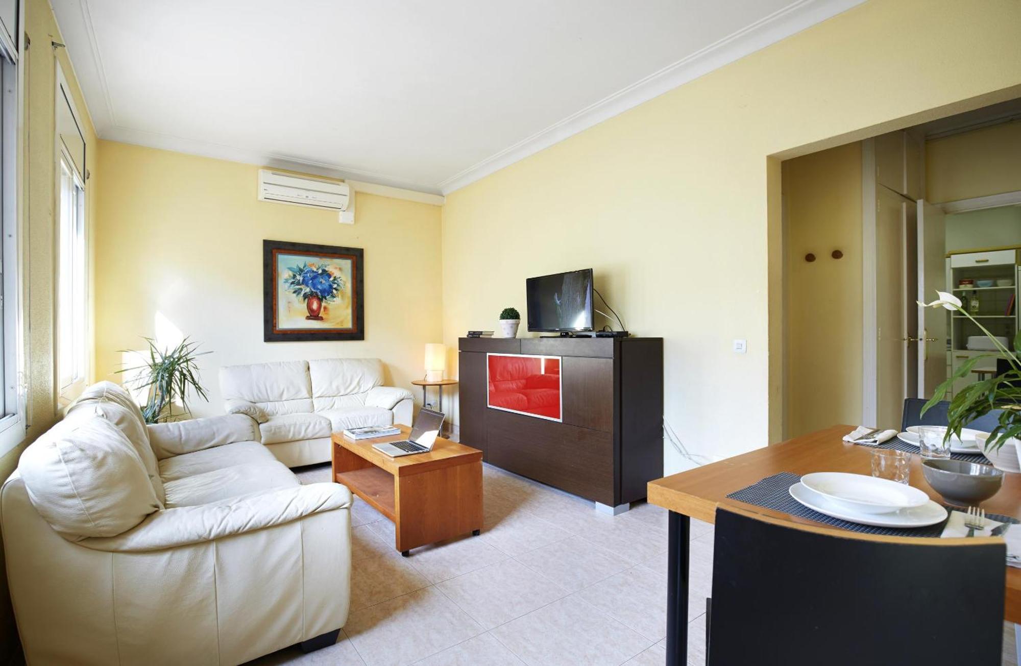 Calvet Apartment *
