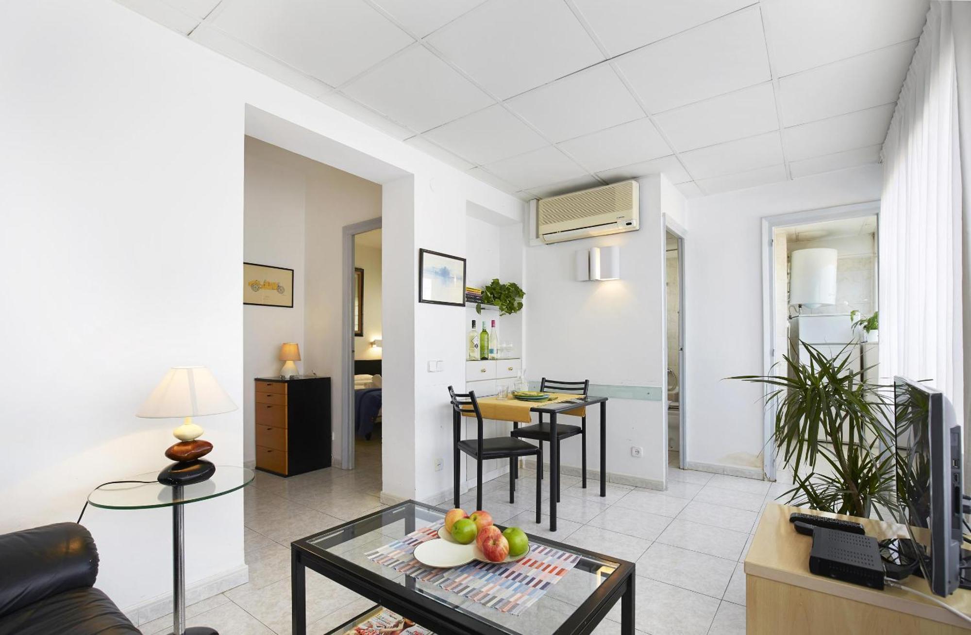 Calvet Apartment