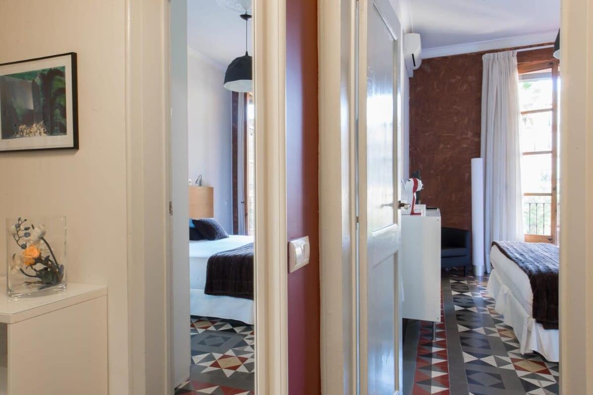 Paseo De Gracia Catalan 4bd With Private Terrace *