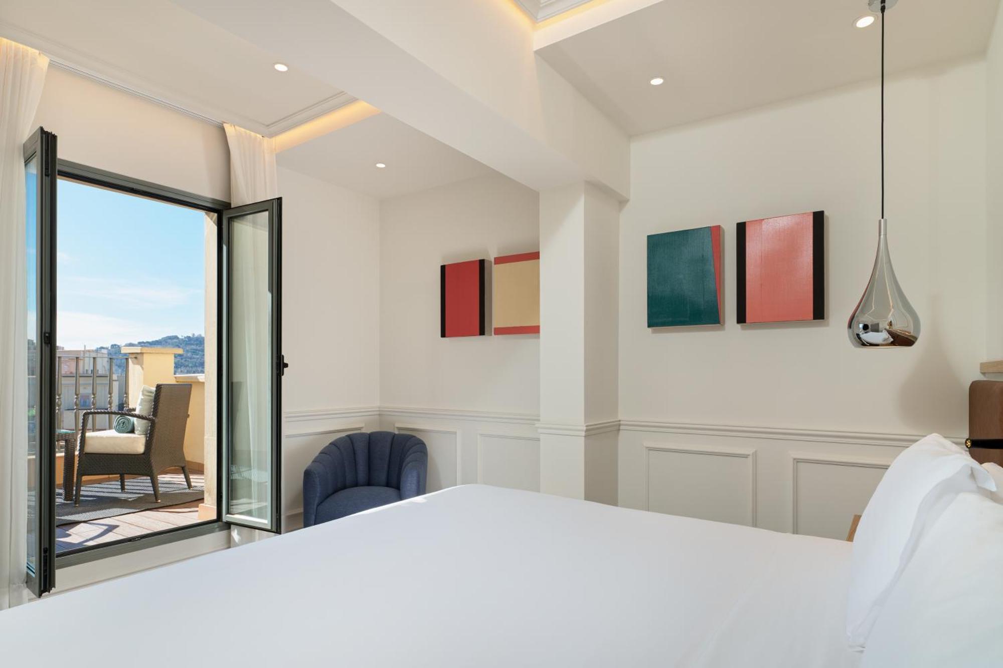 Hotel H10 Universitat