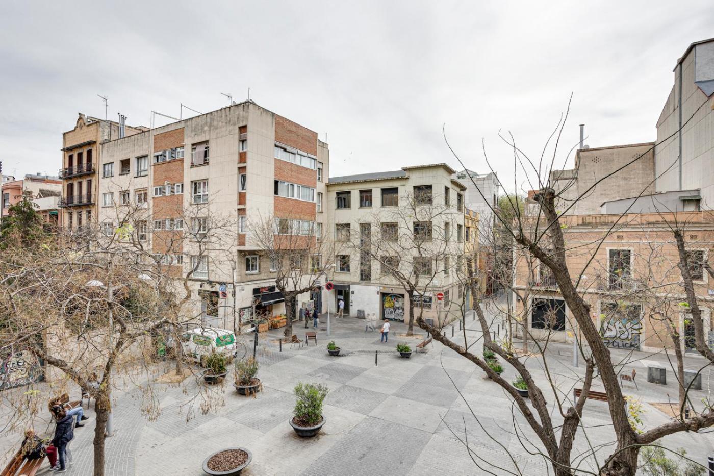 Urban Flats Vallirana *
