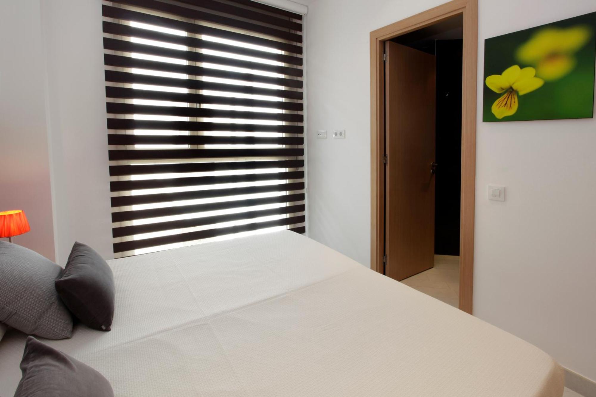 Fisa Rentals Les Corts