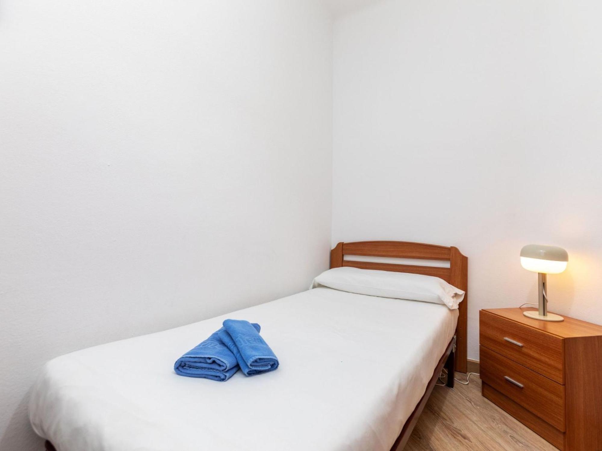 Apartment Eixample Esq Rocafort Diputacio By Interhome *