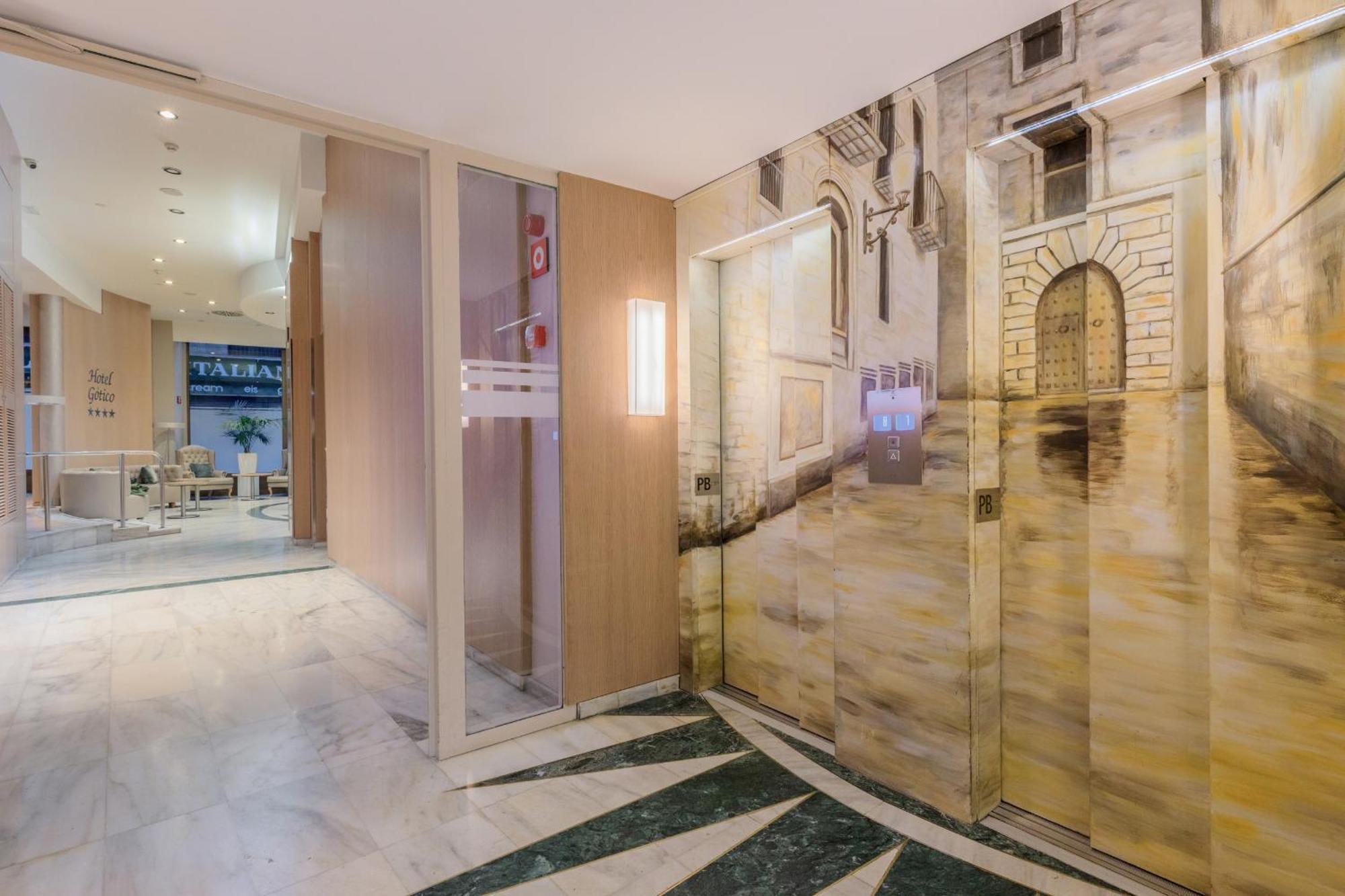 Gótico Hotel 4*