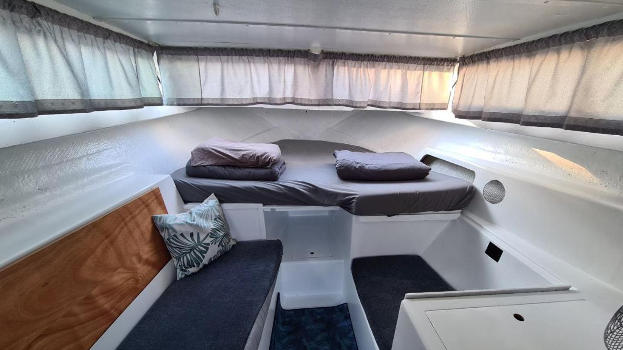 Hotel en barco Cosy Boat Flat At Barcelona