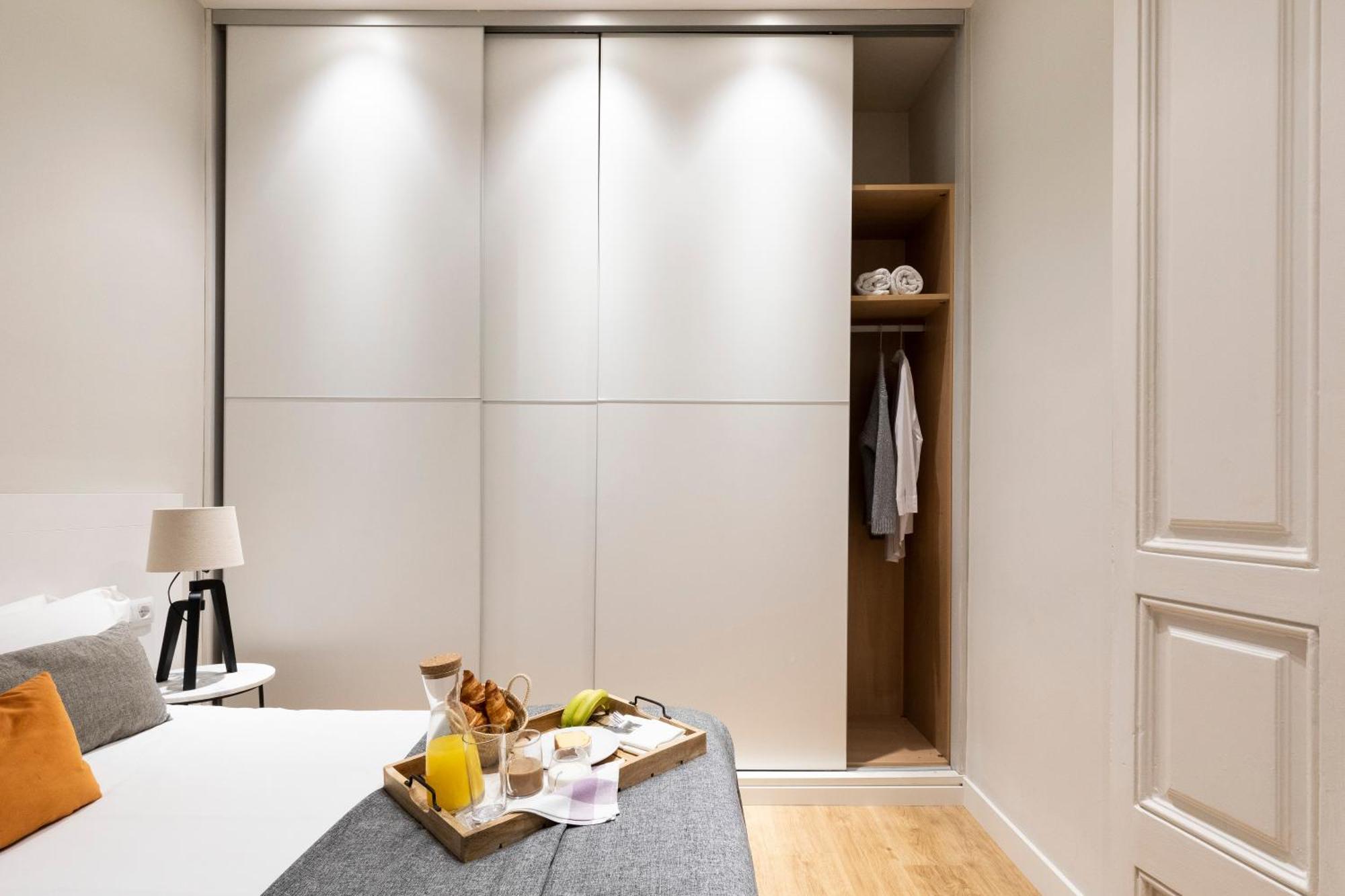 Aspasios Urquinaona Design Apartamento
