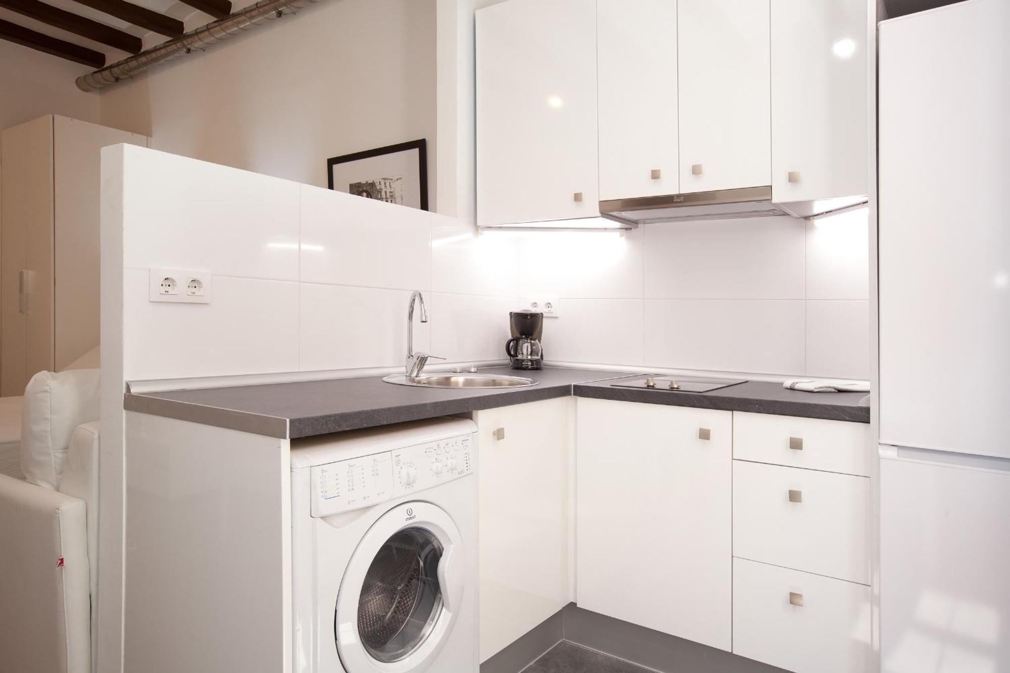 Barnapartments Basic Gracia Apartment