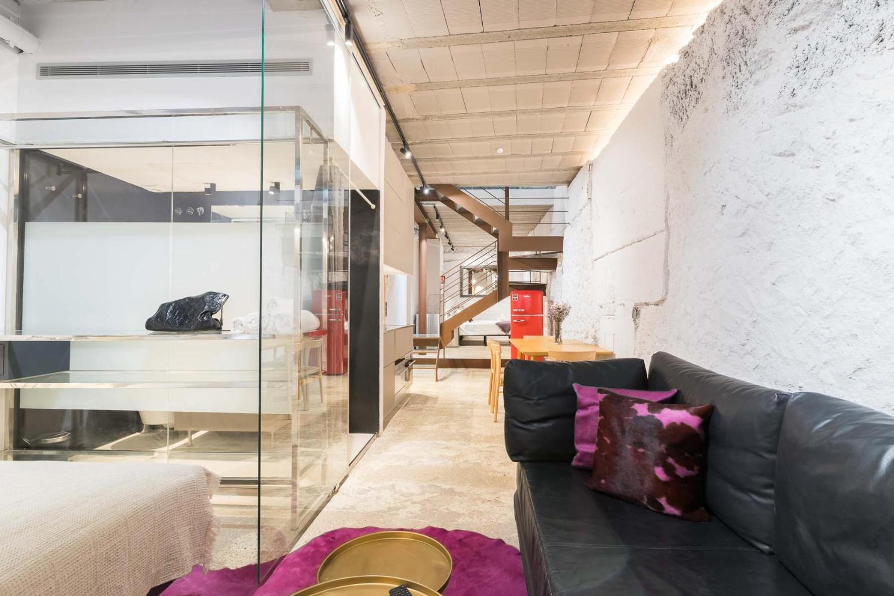 My Space Brand New In Center Barcelona