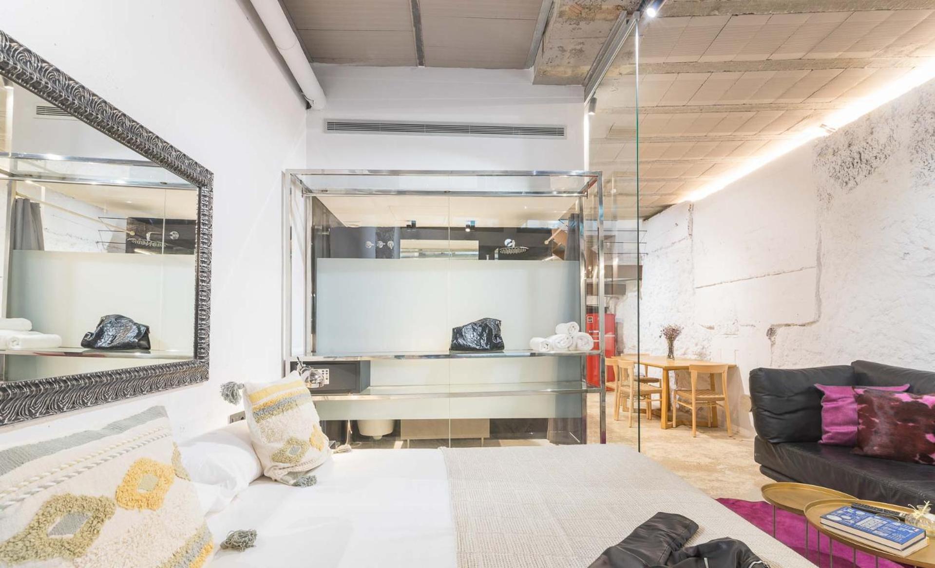 My Space Brand New In Center Barcelona