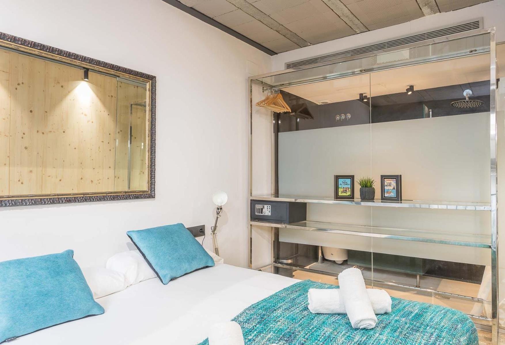 My Space Brand New In Center Apartamento