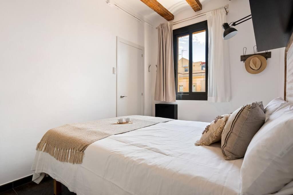Almirall 52 * Barcelona