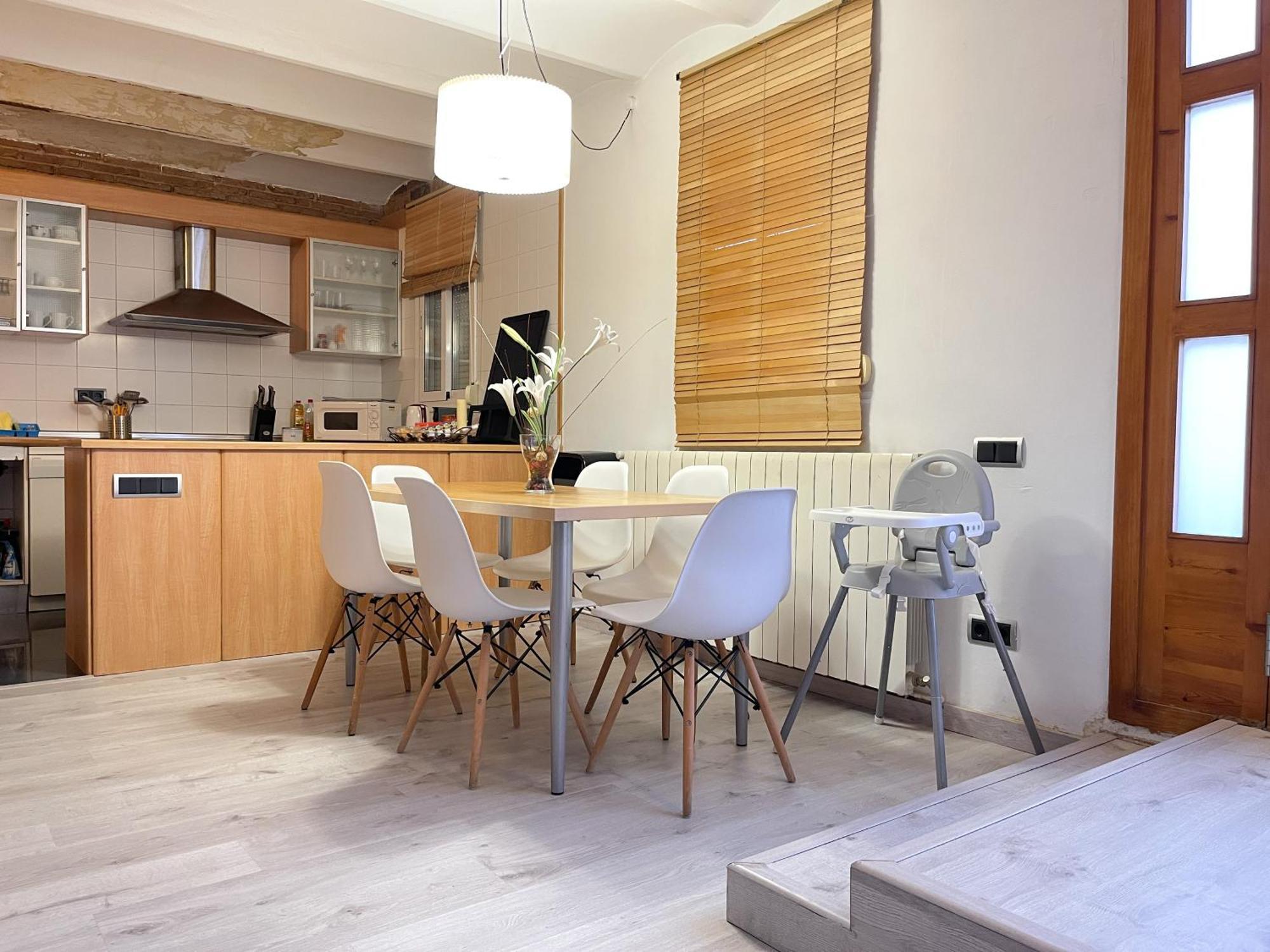 Apartamento Duplex In Gracia *