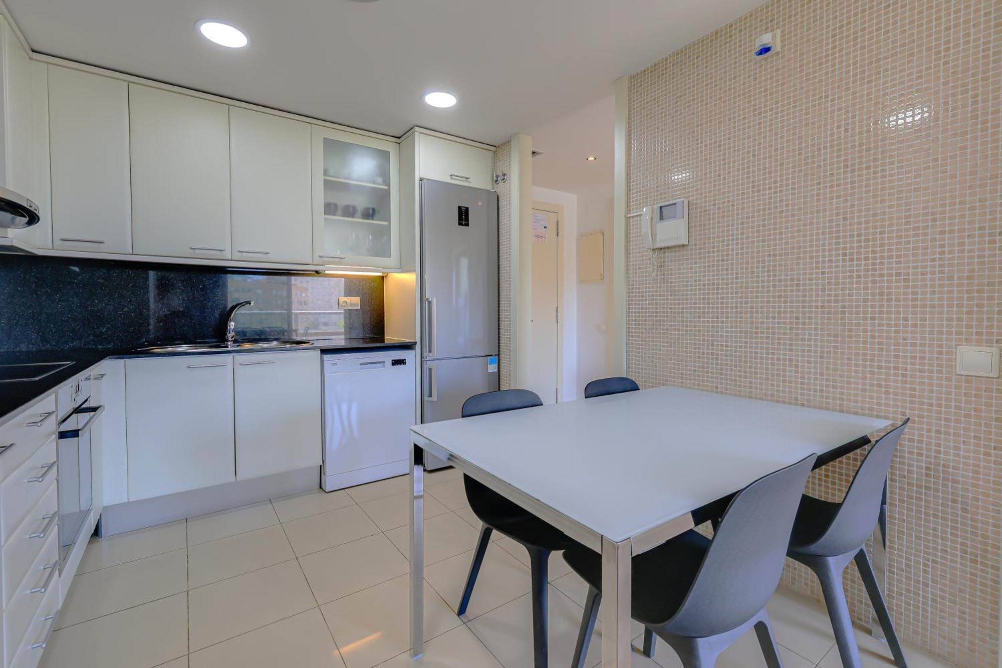 Rent Beach-diagonal Mar Barcelona