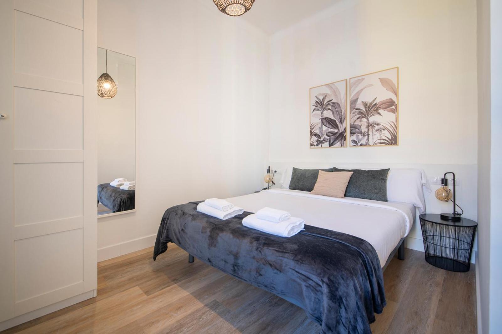 Stylish Diagonal Apartment *