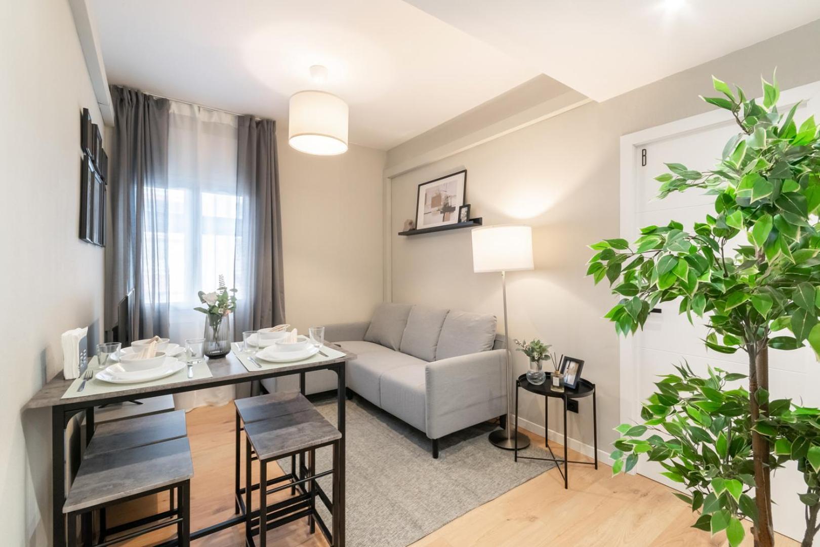Guest house Coliving Gran Via Carlos Iii *