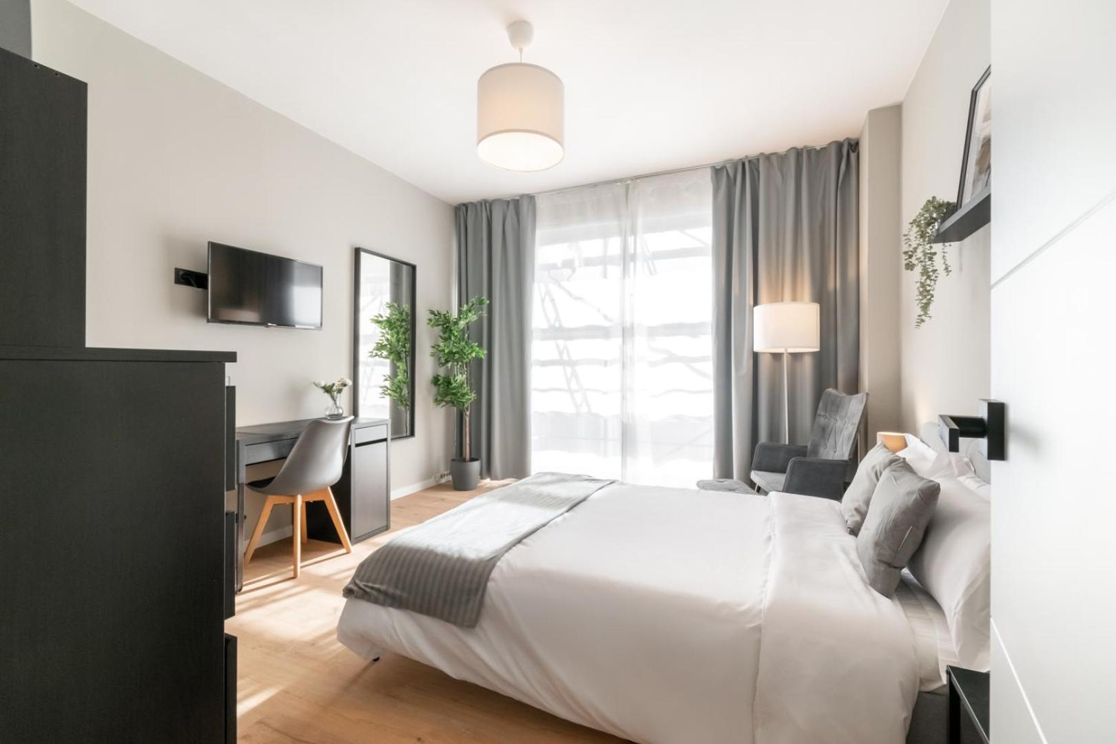 Coliving Gran Via Carlos Iii Guest house *