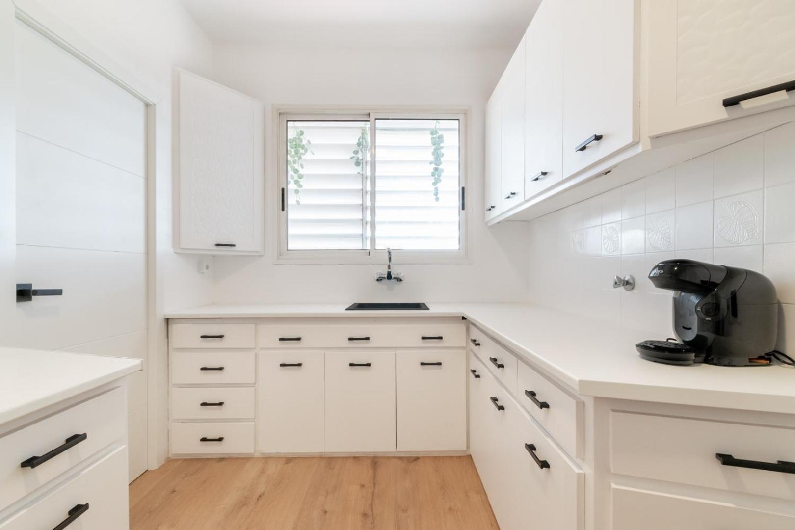 Guest house Coliving Gran Via Carlos Iii Barcelona