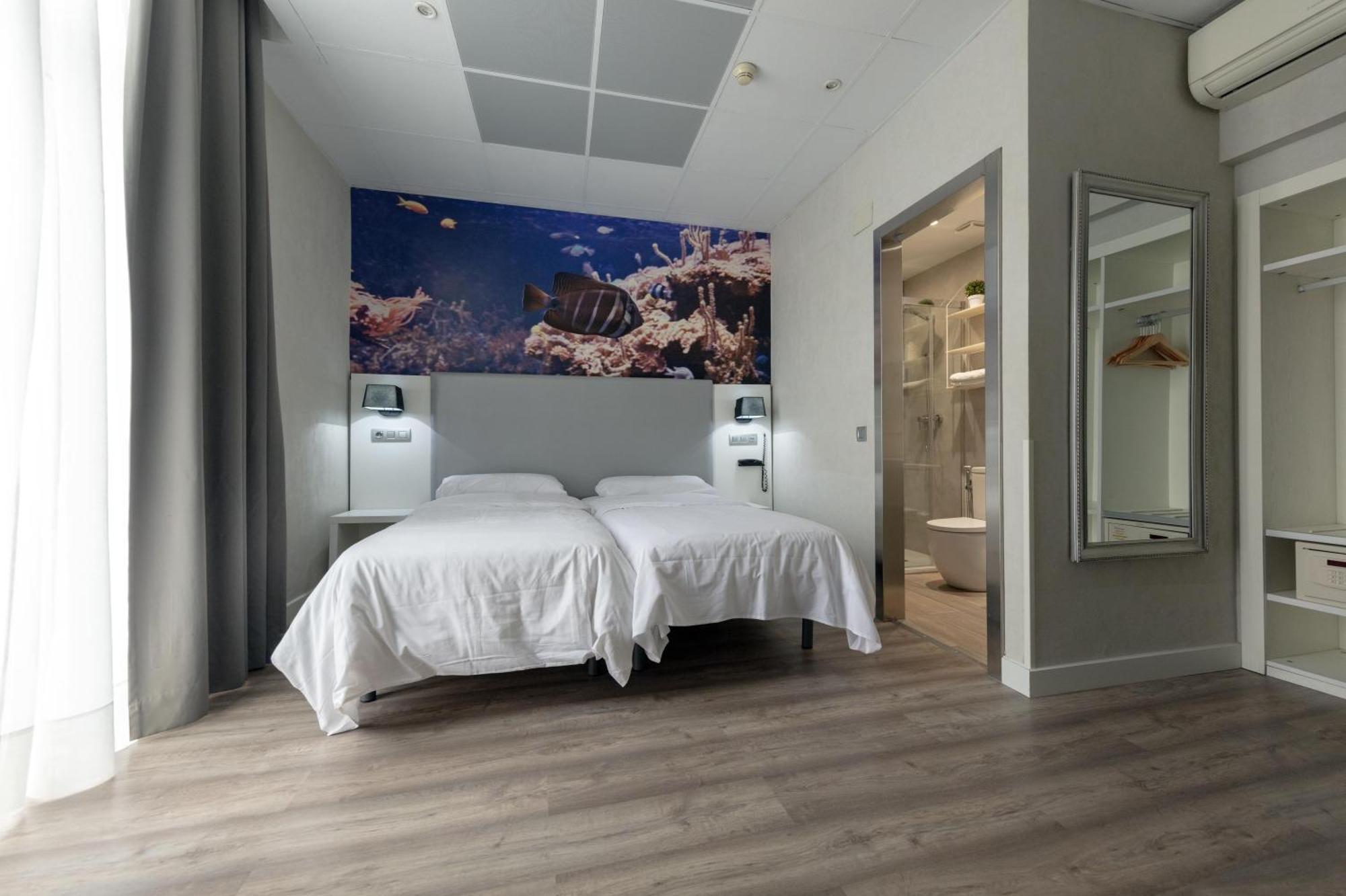 Standbyme Ramblas Guest house