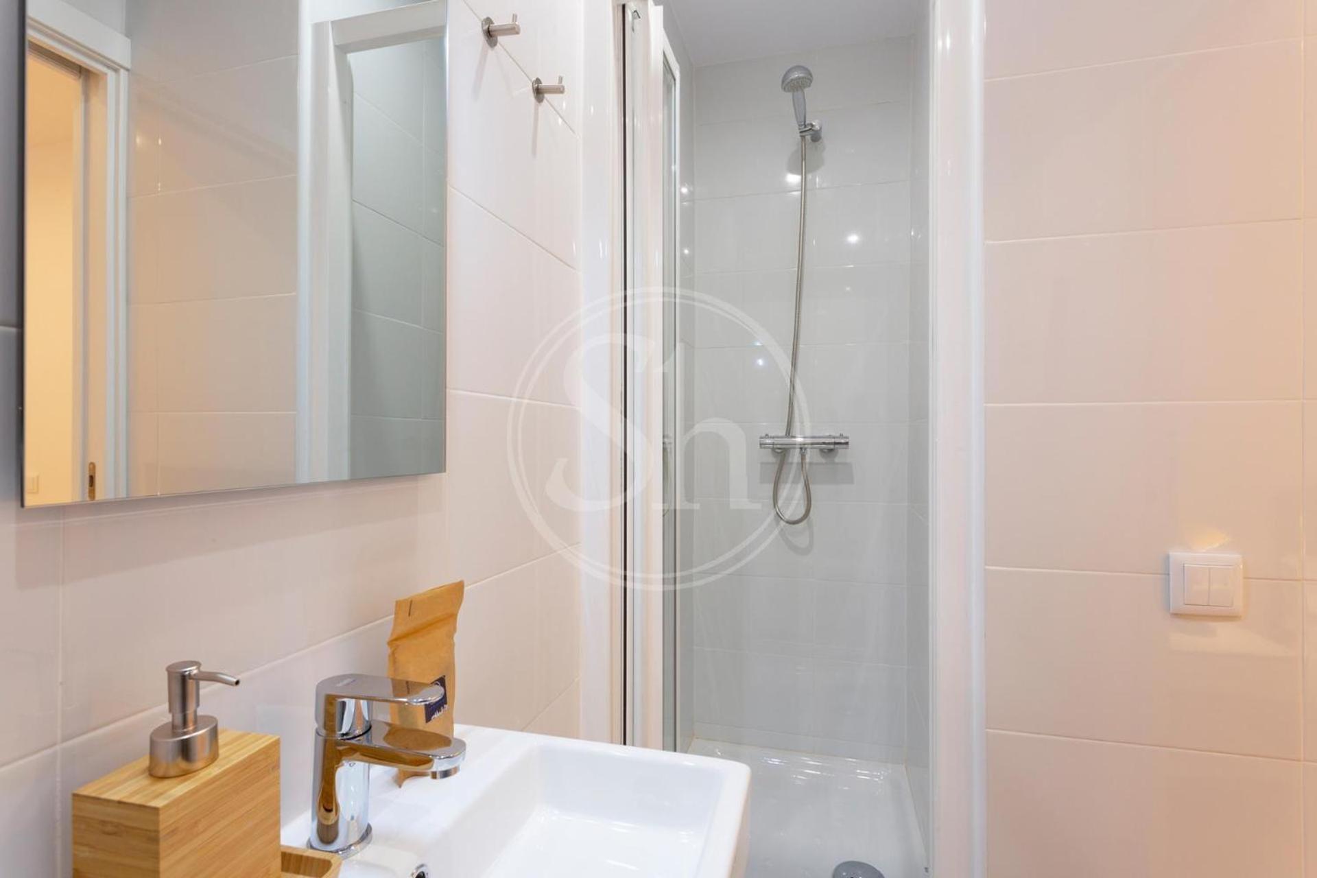 Apartamento Comodo 5