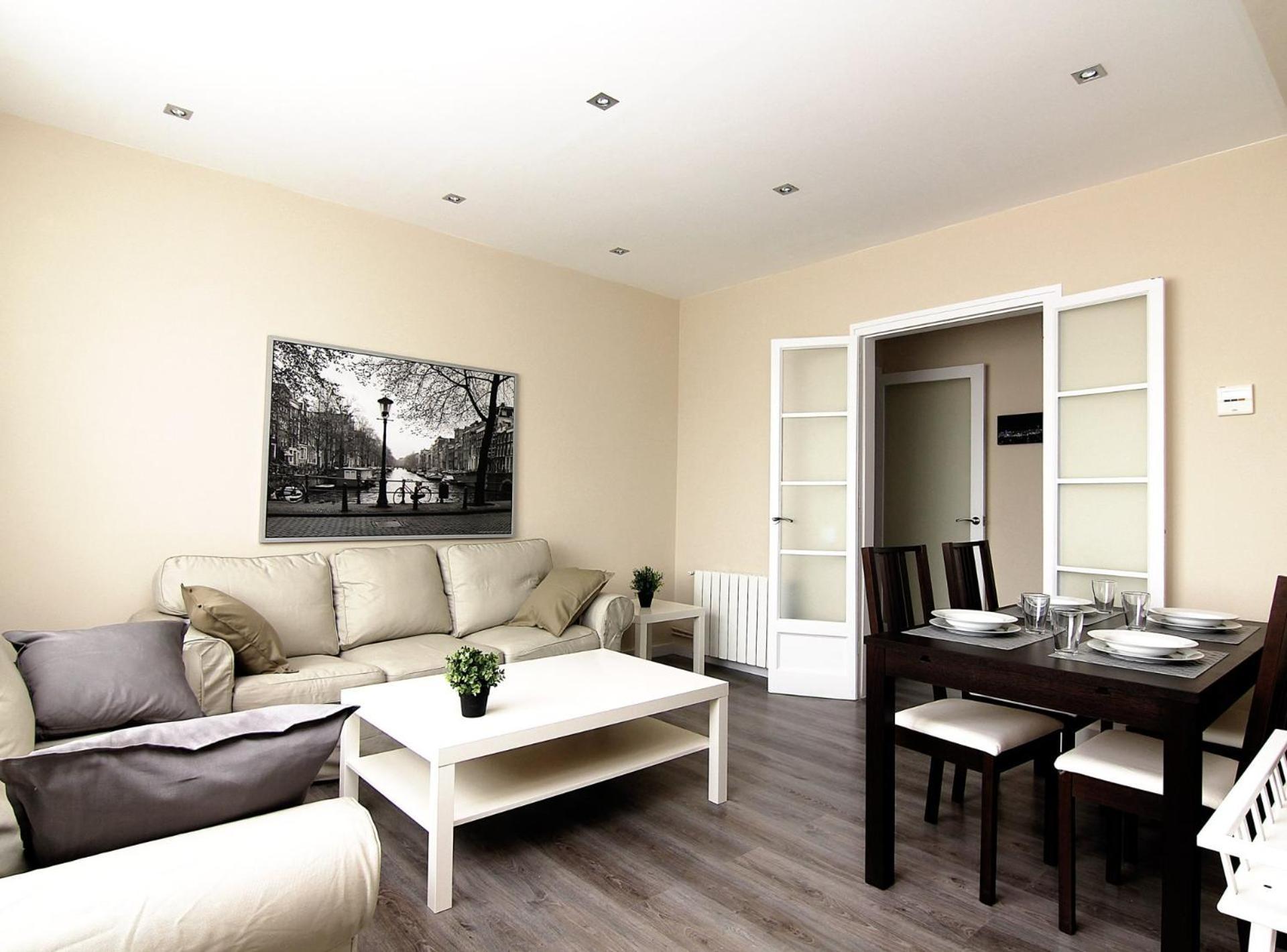 Rius - Modern In Montjuic * Barcelona