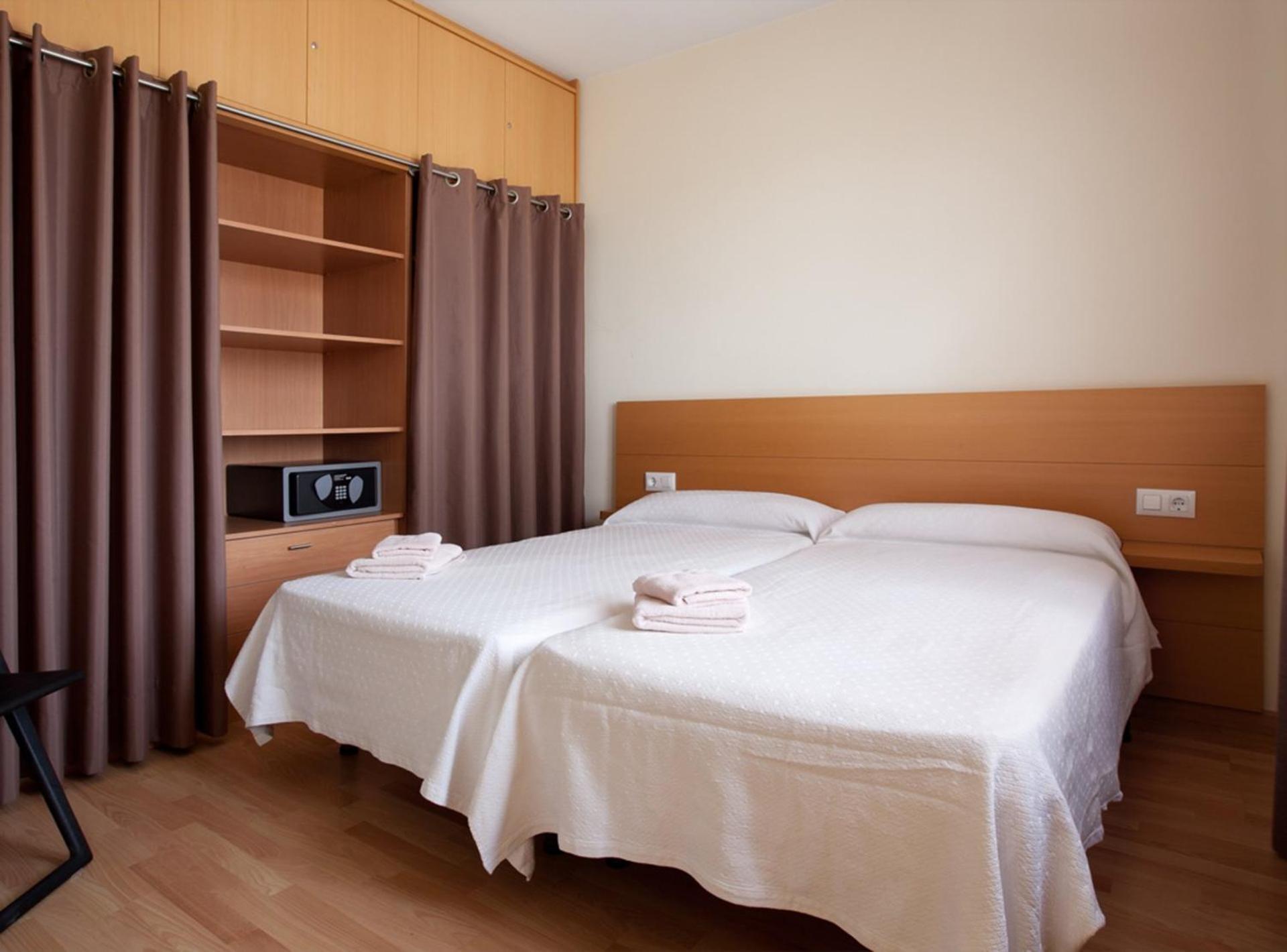 - Corcega Barcelona