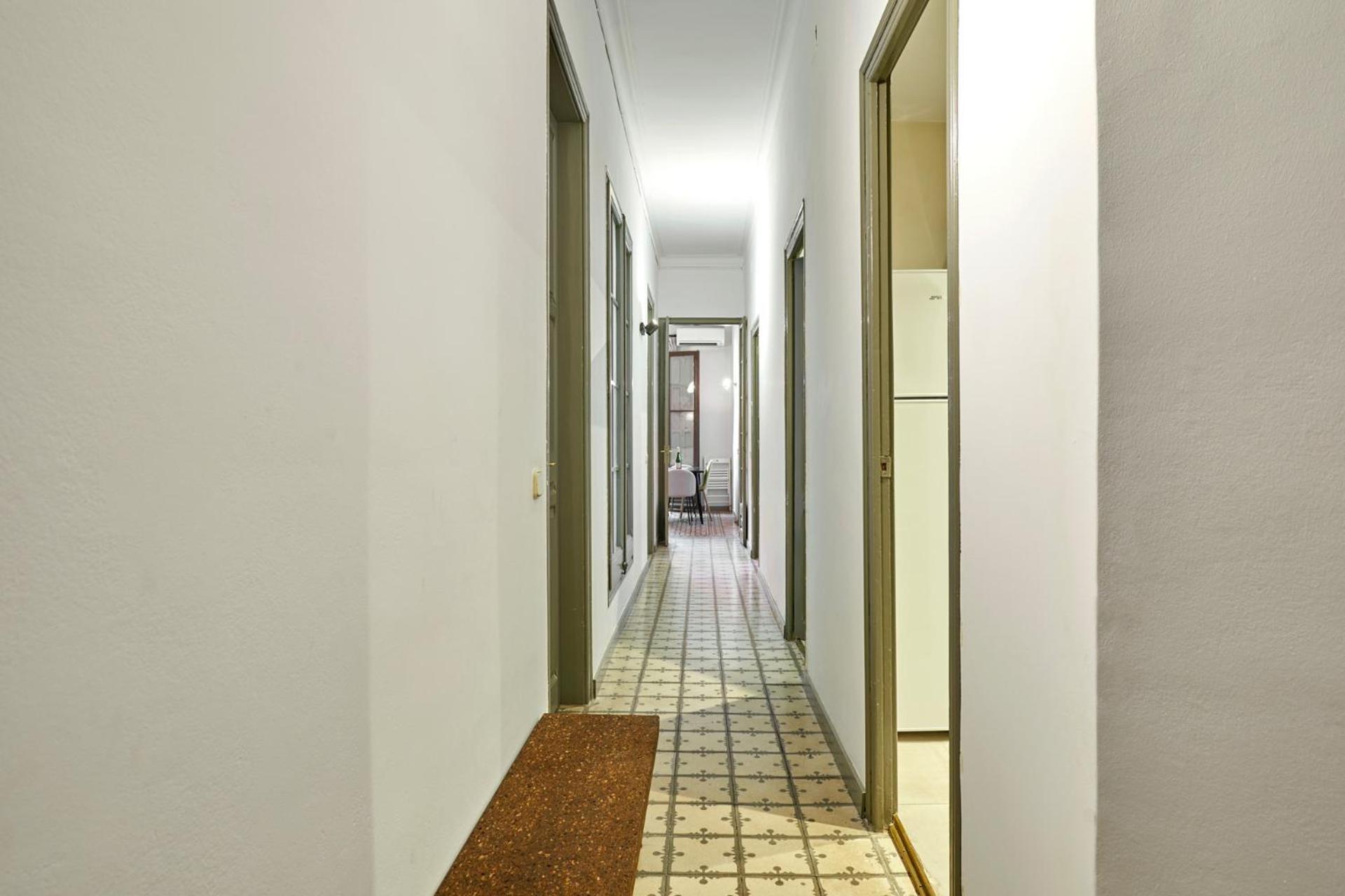 Apartamento Classic Catalan Family With Balcony By Maison Pinata