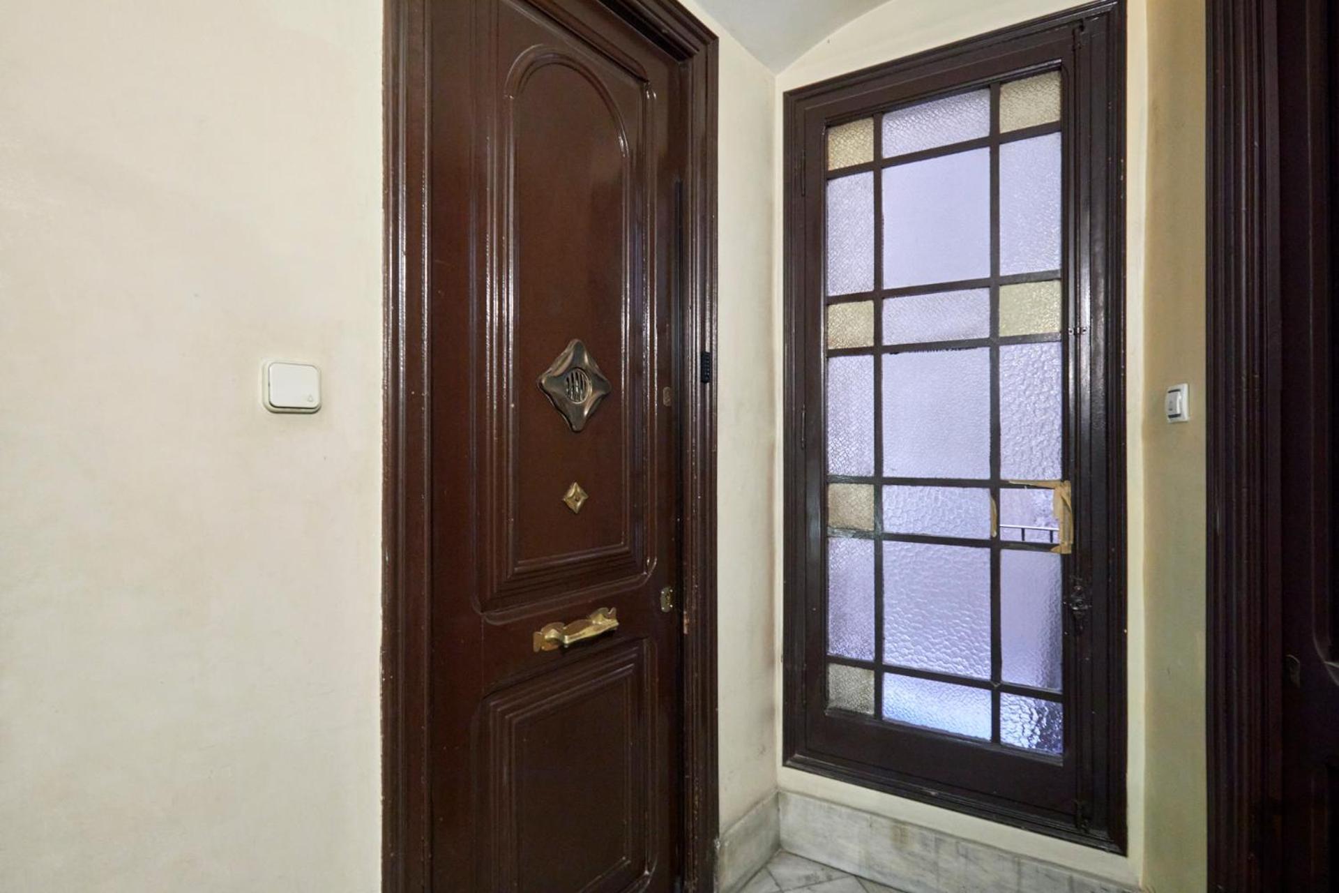 Classic Catalan Family With Balcony By Maison Pinata Apartamento Barcelona