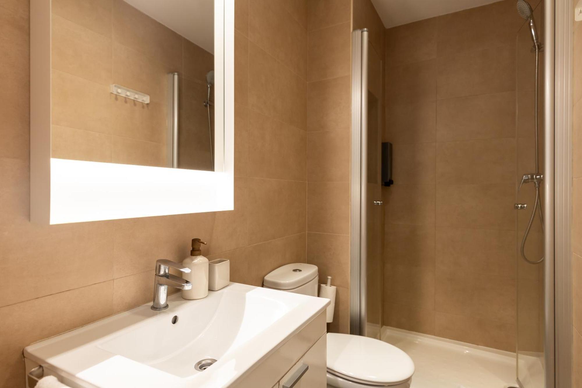 Deco Barcelona-sants Apartamento *