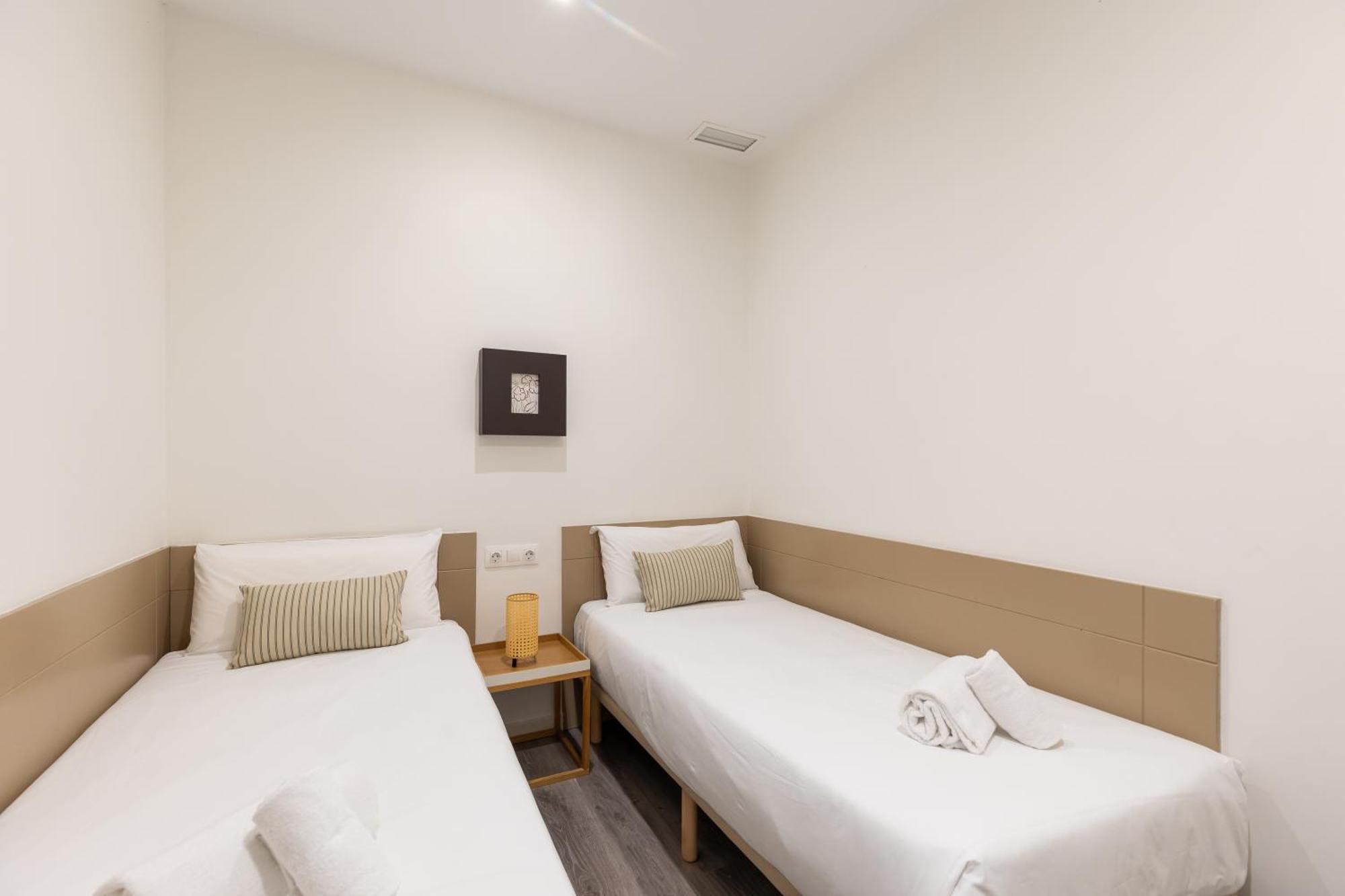 Deco Barcelona-sants Apartamento *