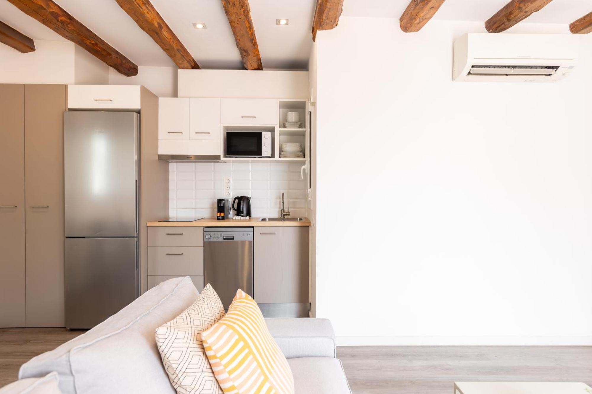 Deco Barcelona-sants Apartamento *