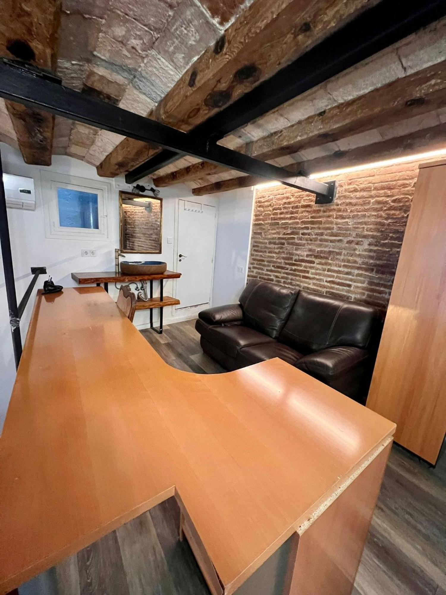 Guest house Grupos Hasta 8 En Plena Rambla De Cataluna Barcelona
