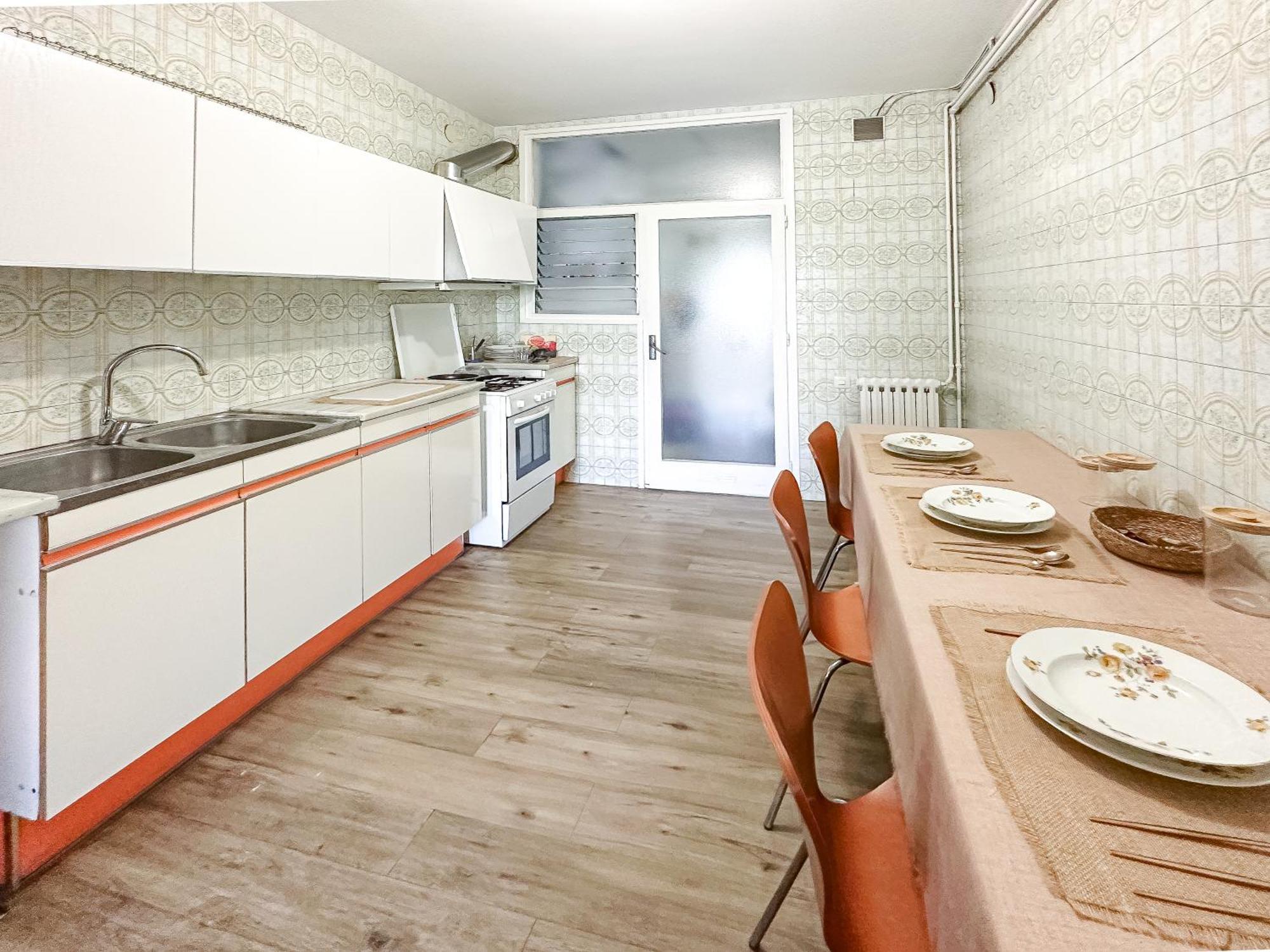 Lovely Rooms In Shared Apartment Gracia Neighborhood Apartment