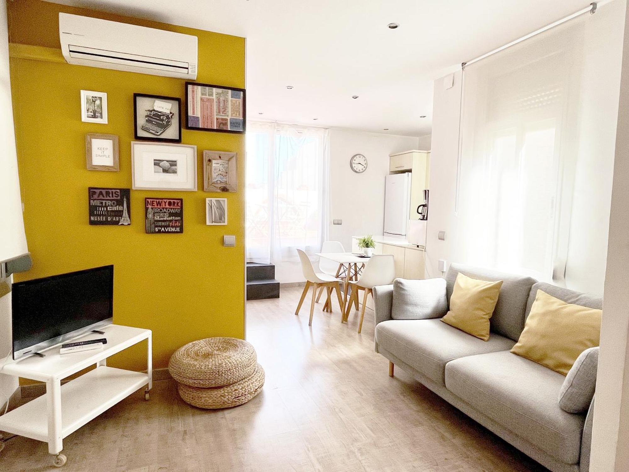 Feelathome Center *