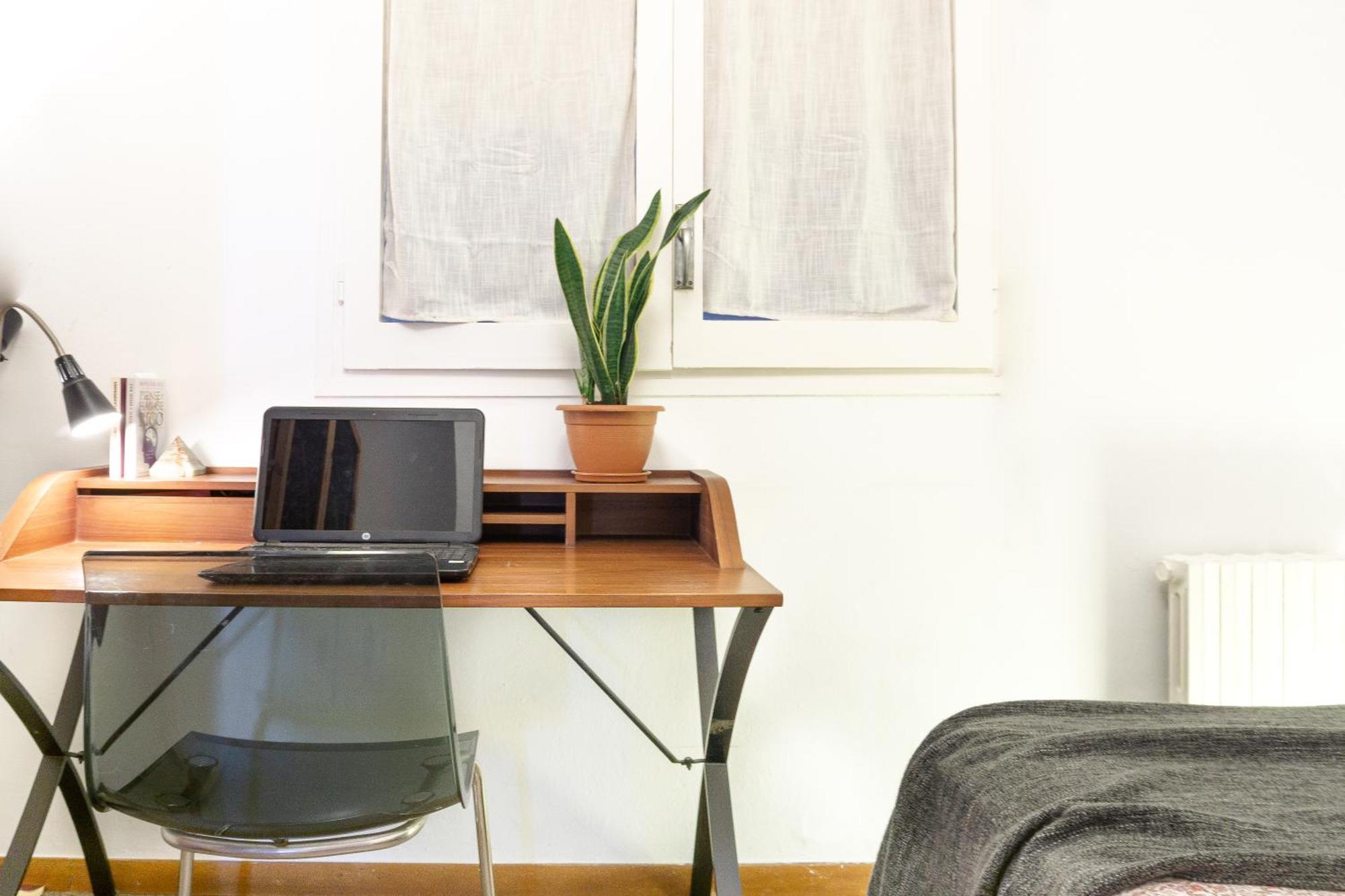 Lovely Rooms In Shared Apartment Gracia Neighborhood Barcelona