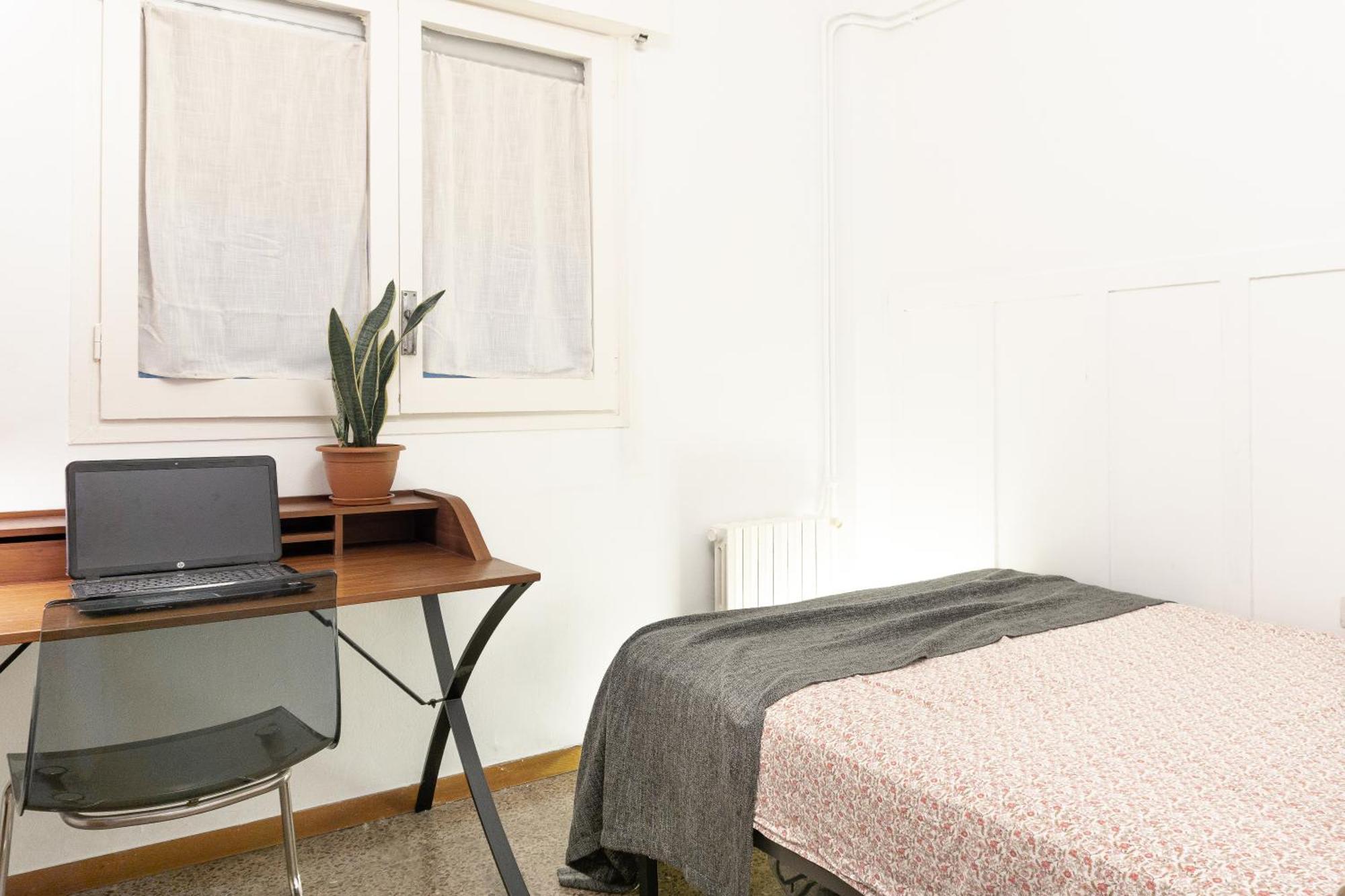 Lovely Rooms In Shared Apartment Gracia Neighborhood Apartment