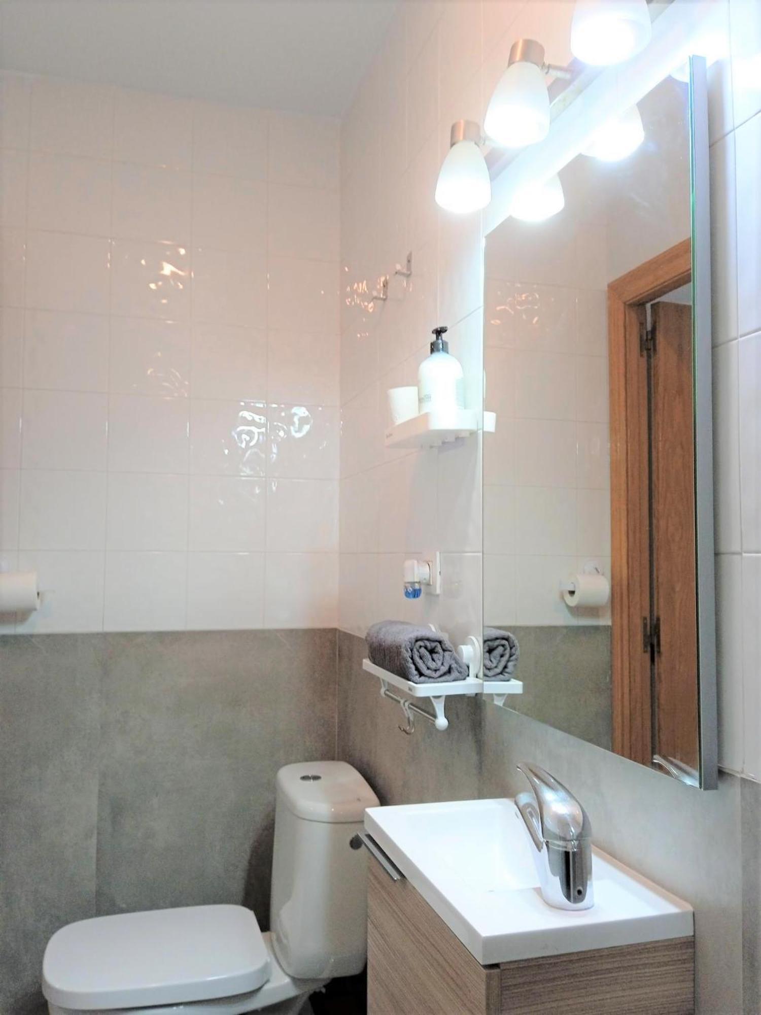 Apartment Bcn 324 *